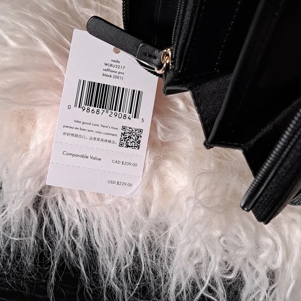 Kate Spade NWTs Neda Greta Zip Around Wallet